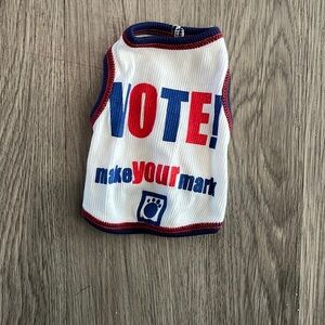 I see spot vote tank top XXS for your furry baby💙🐶